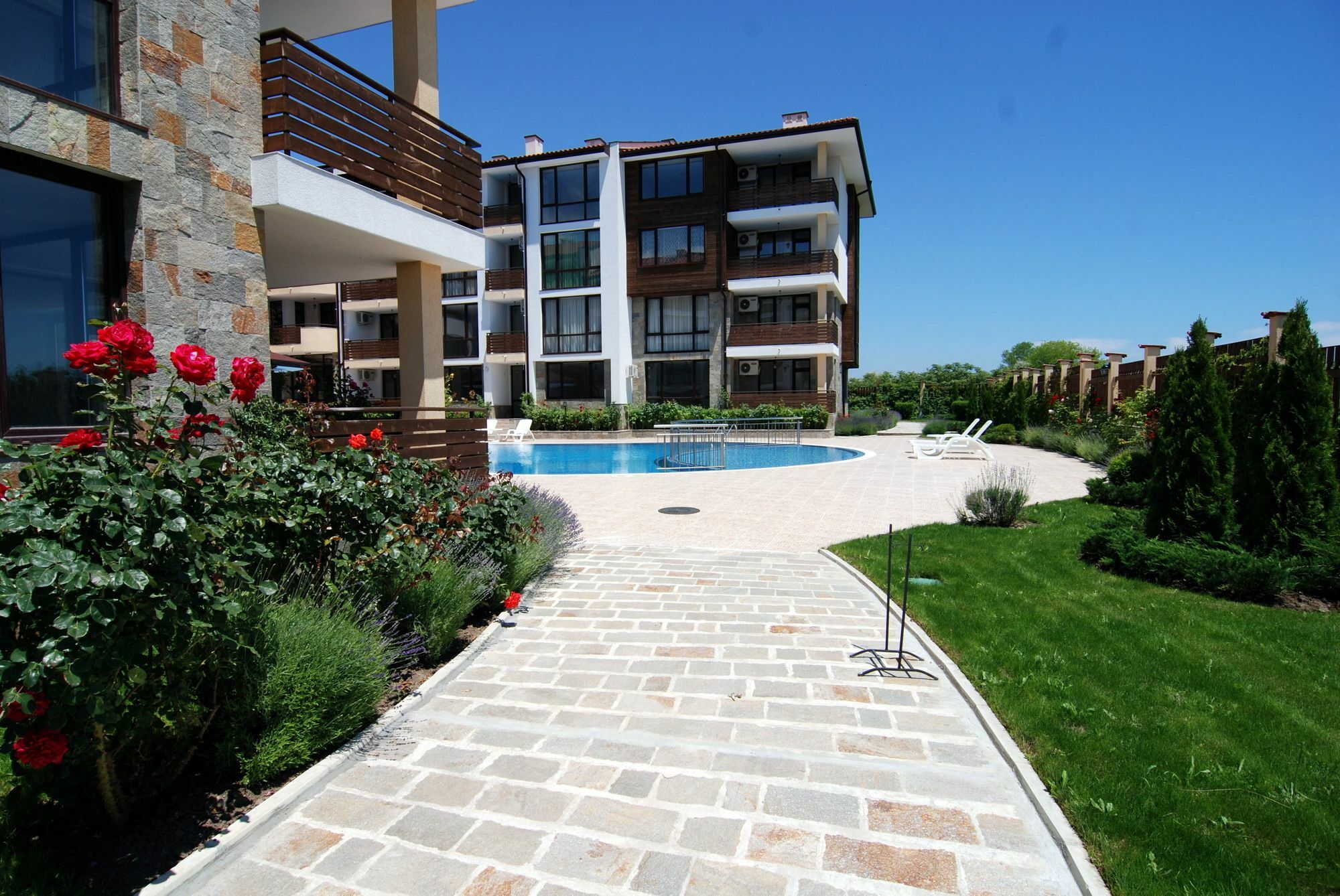 Baratero Mar Nero Apartments 라브다 외부 사진